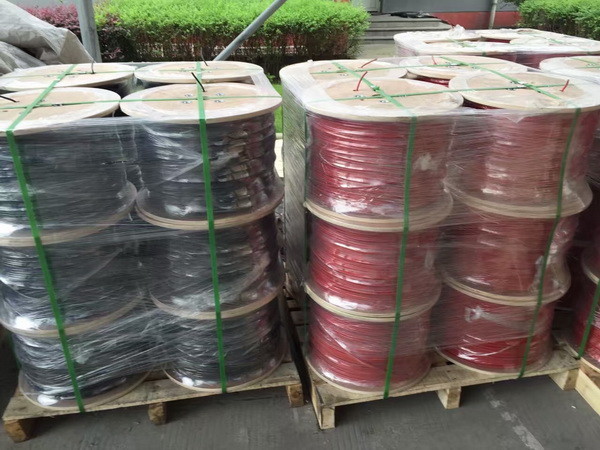 Close-up view of 6mm² solar photovoltaic cable